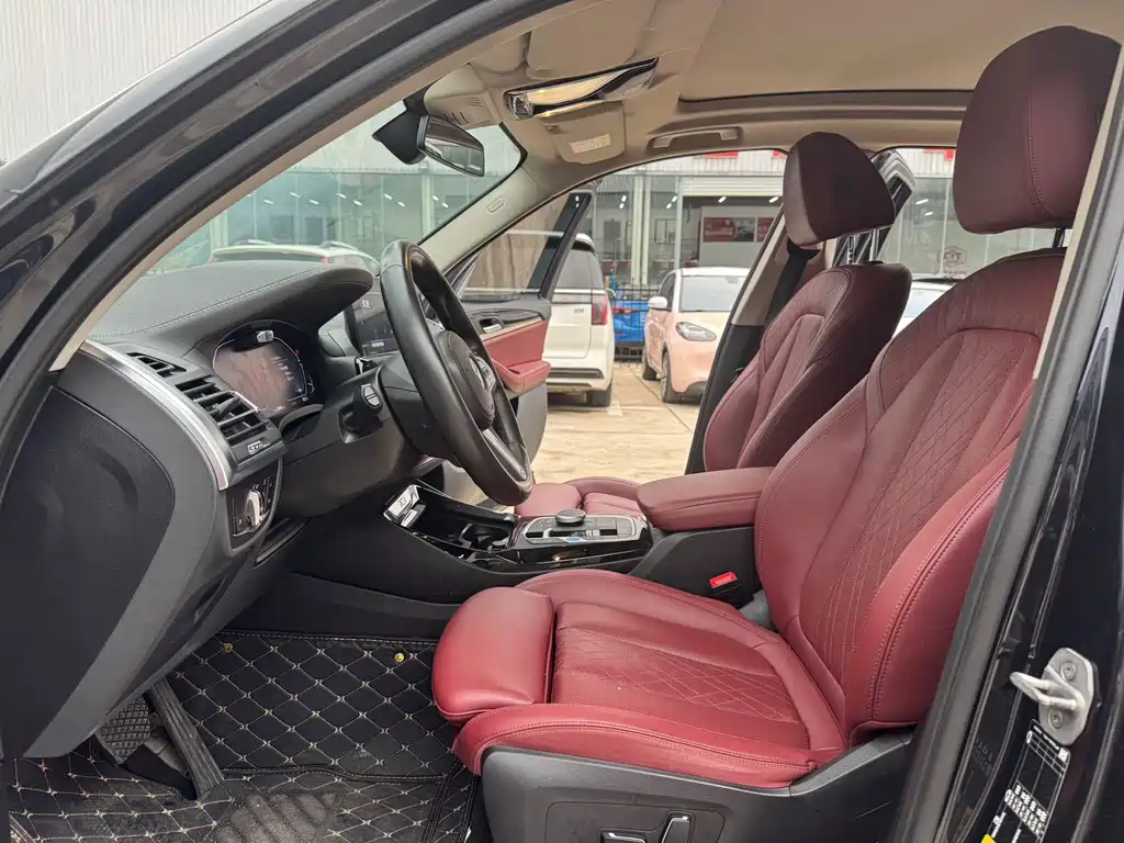 BMW iX3 — миниатюра 10
