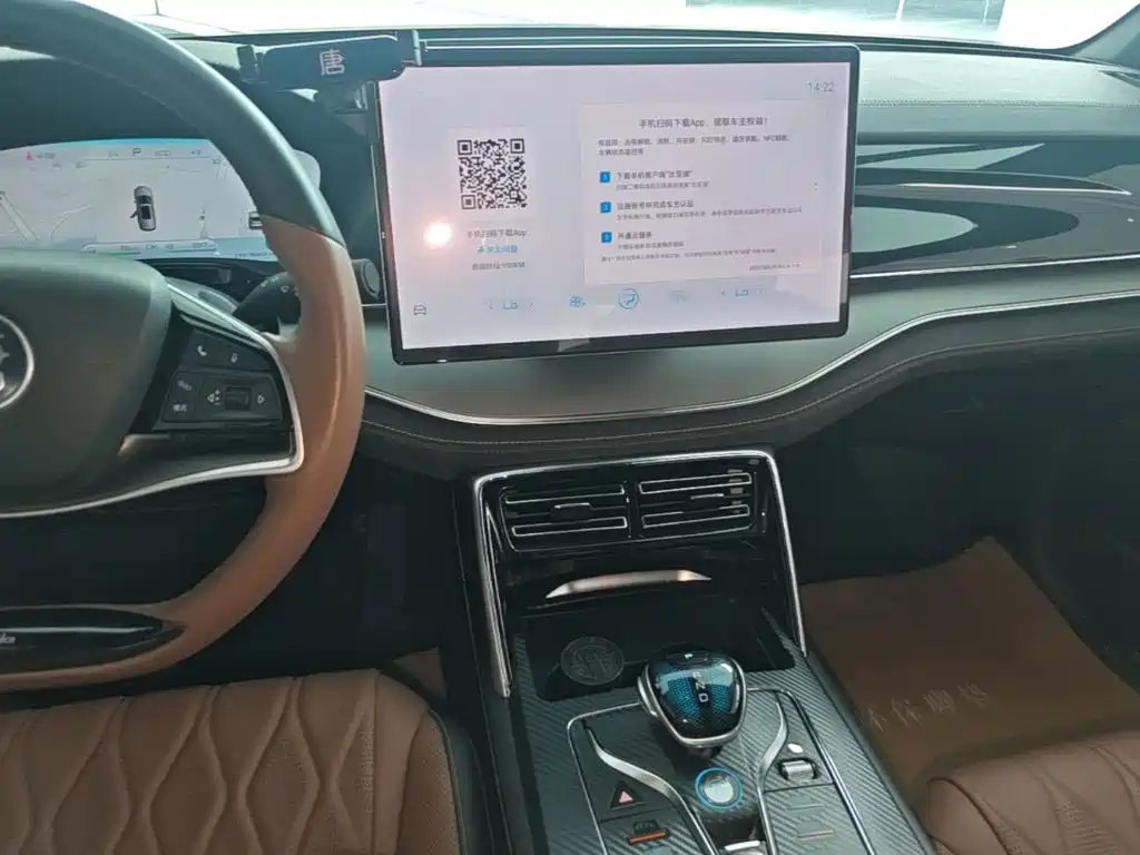 BYD Tang New Energy — миниатюра 13