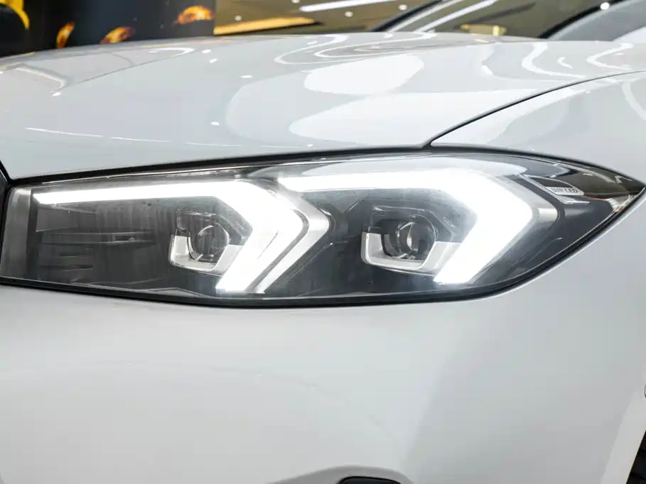 BMW 3 Series — миниатюра 8