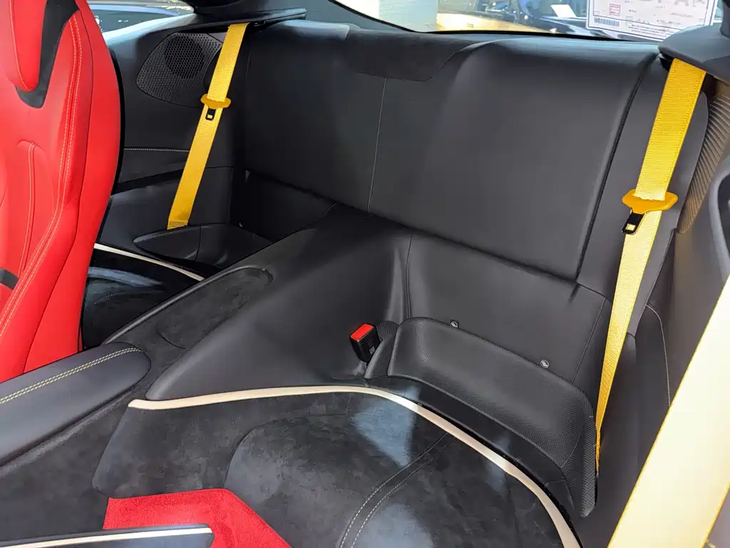 Ferrari Roma — миниатюра 18