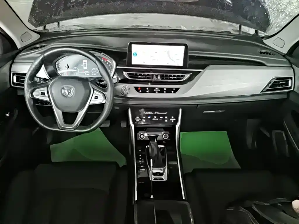 Changan CS75 — миниатюра 10