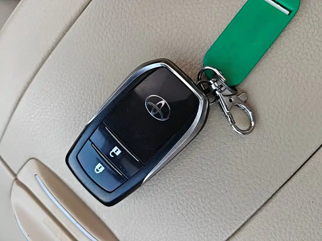 Toyota Highlander — миниатюра 9