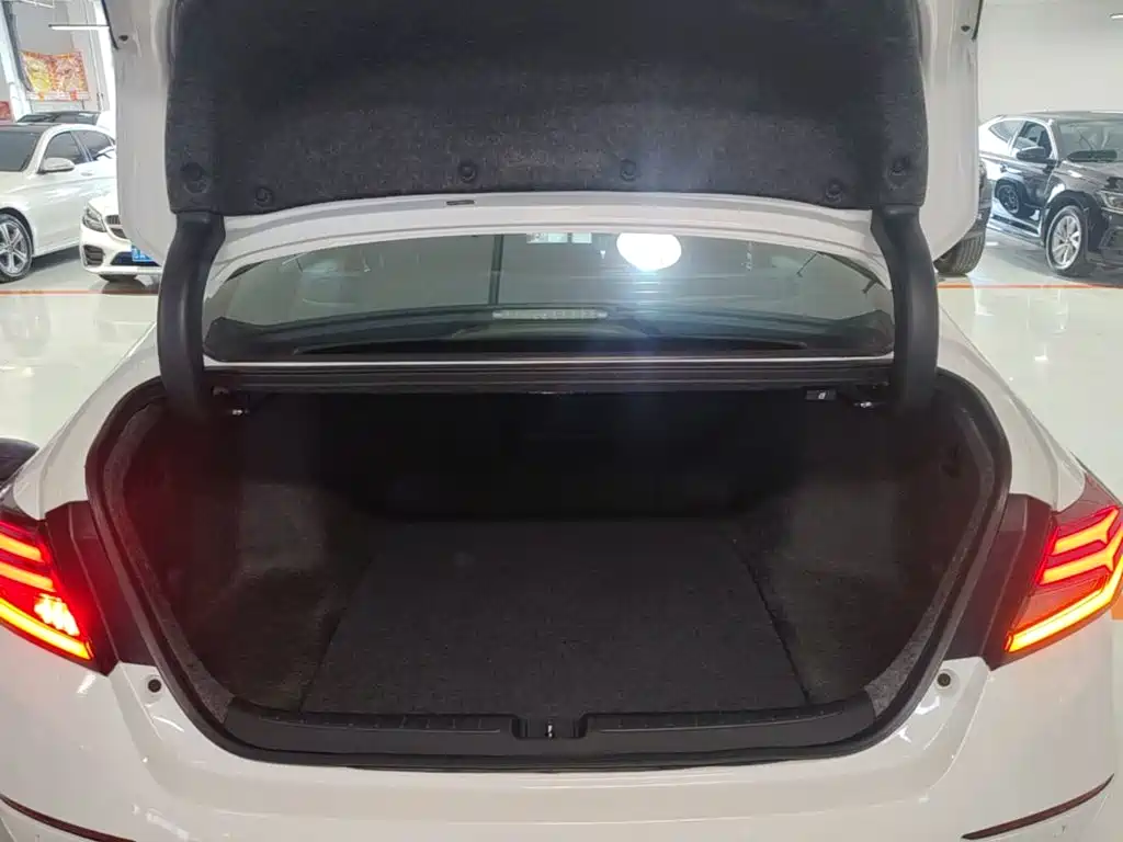 Honda Accord — миниатюра 19