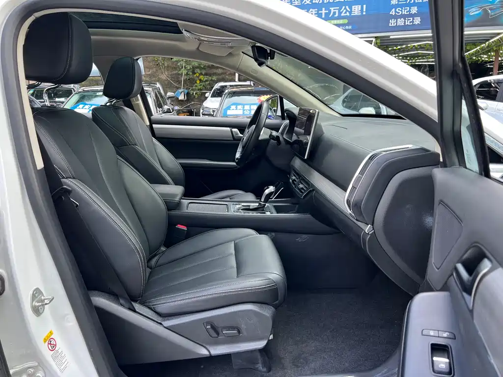 BYD Tang 2018 2.0T AT Luxury 7 мест V
