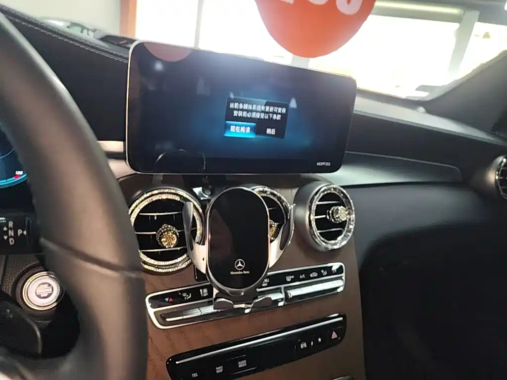 Mercedes-Benz GLC — миниатюра 13