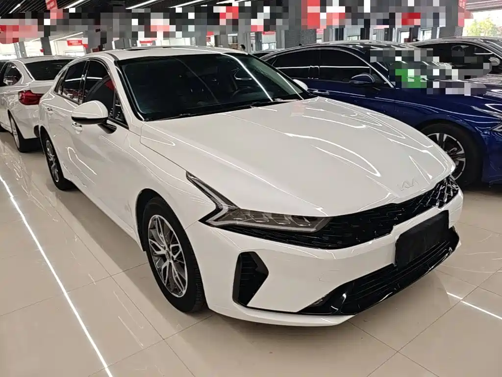 Kia K5 — миниатюра 4