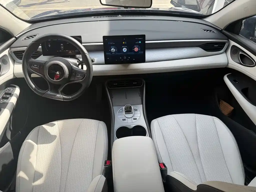 BYD Seal 05 DM-i — миниатюра 4