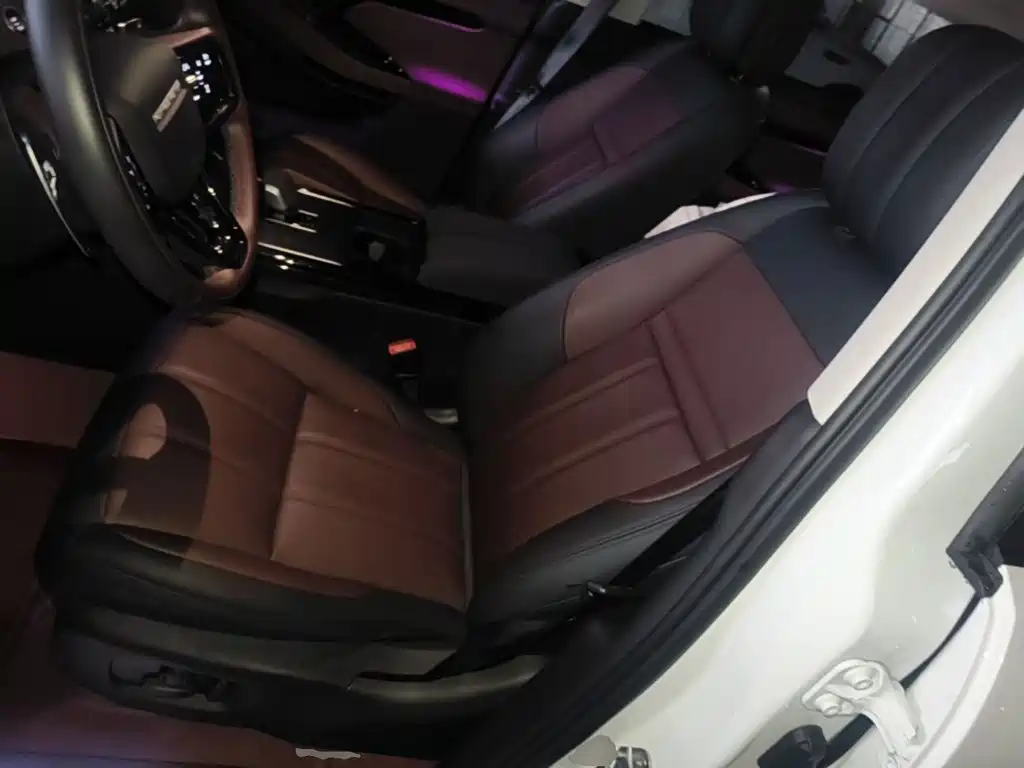 Land Rover Evoque — миниатюра 15