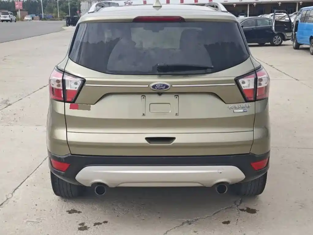 Ford Kuga — миниатюра 5