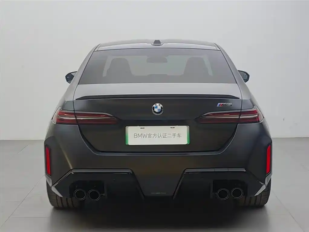 BMW M5 2025 M5