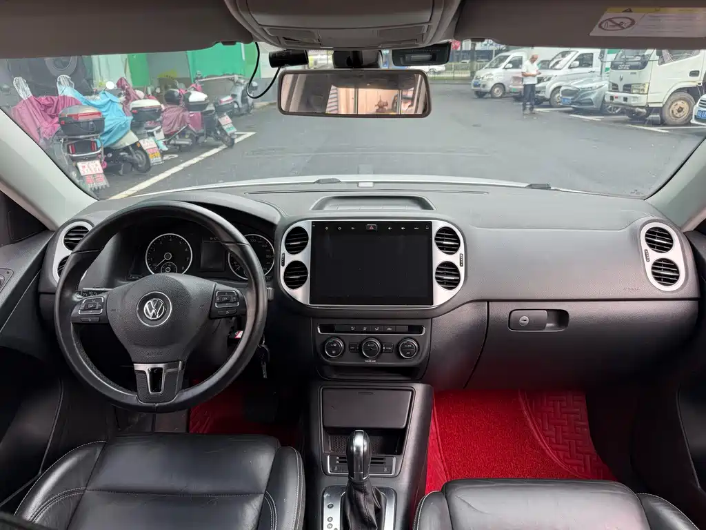 Volkswagen Tiguan — миниатюра 8