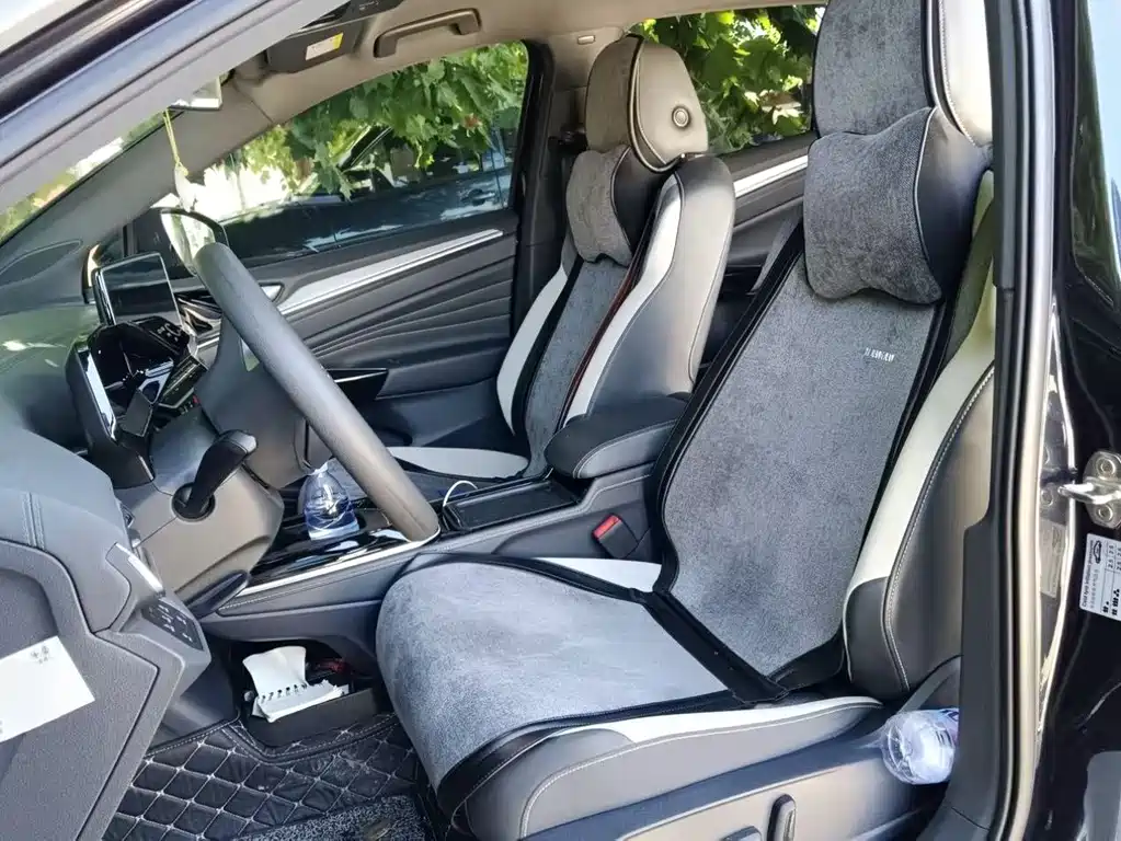 Volkswagen ID.4 Crozz — миниатюра 4