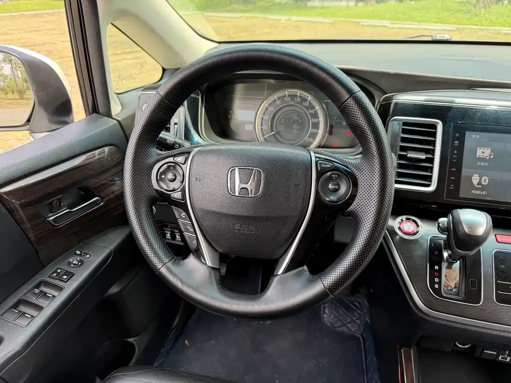 Honda Elysion — миниатюра 9
