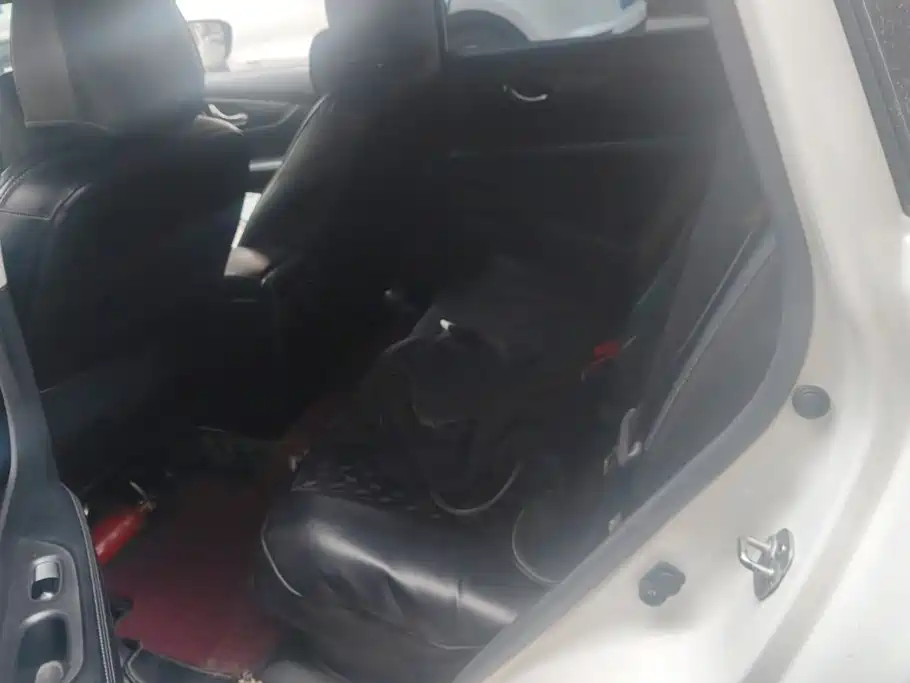 Nissan X-Trail — миниатюра 11