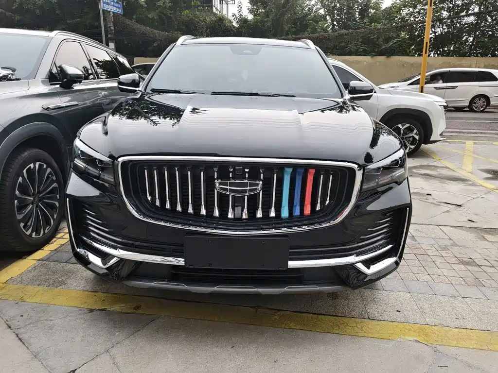 Geely Xingyue L — миниатюра 2
