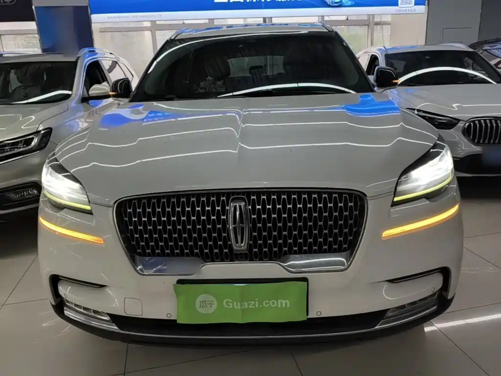 Lincoln Aviator (Import) — миниатюра 3