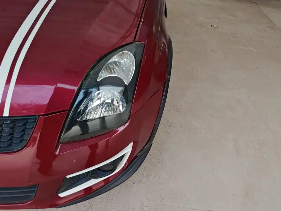 Suzuki Swift — миниатюра 5