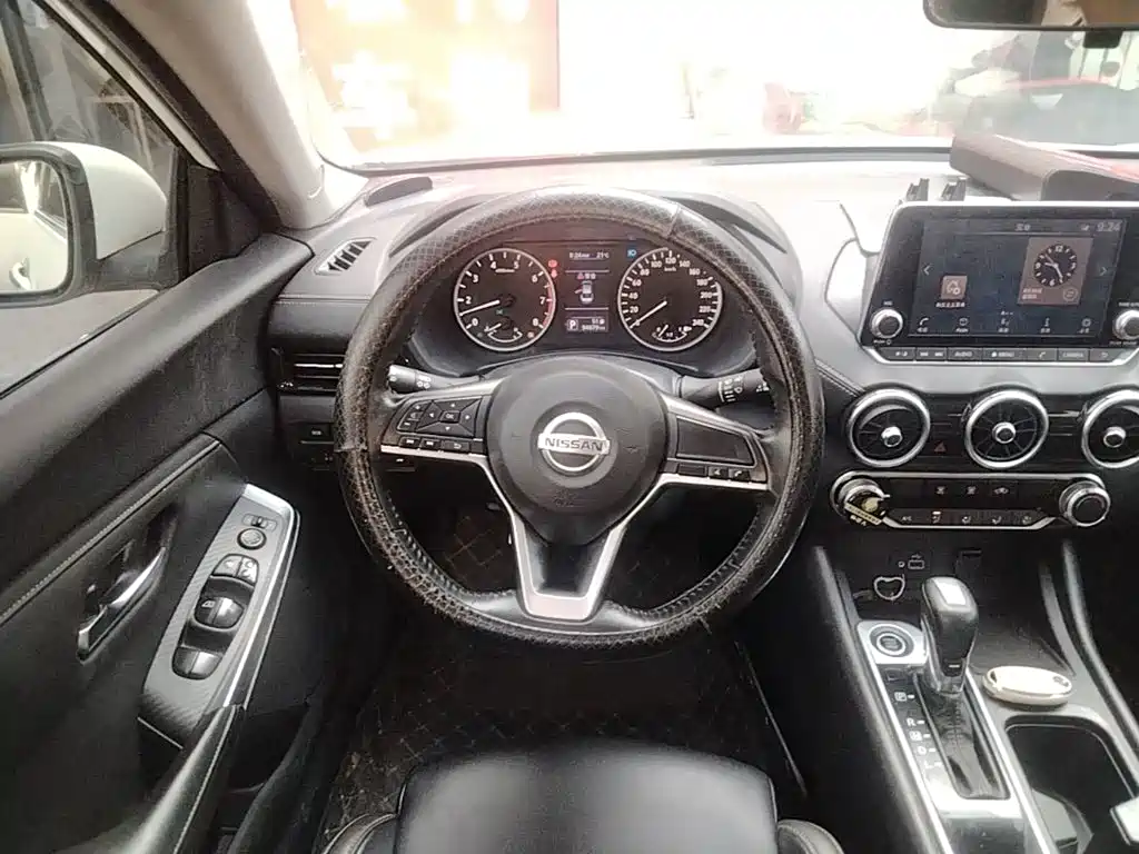 Nissan Sylphy 2020 1.6L XL CVT Enjoy