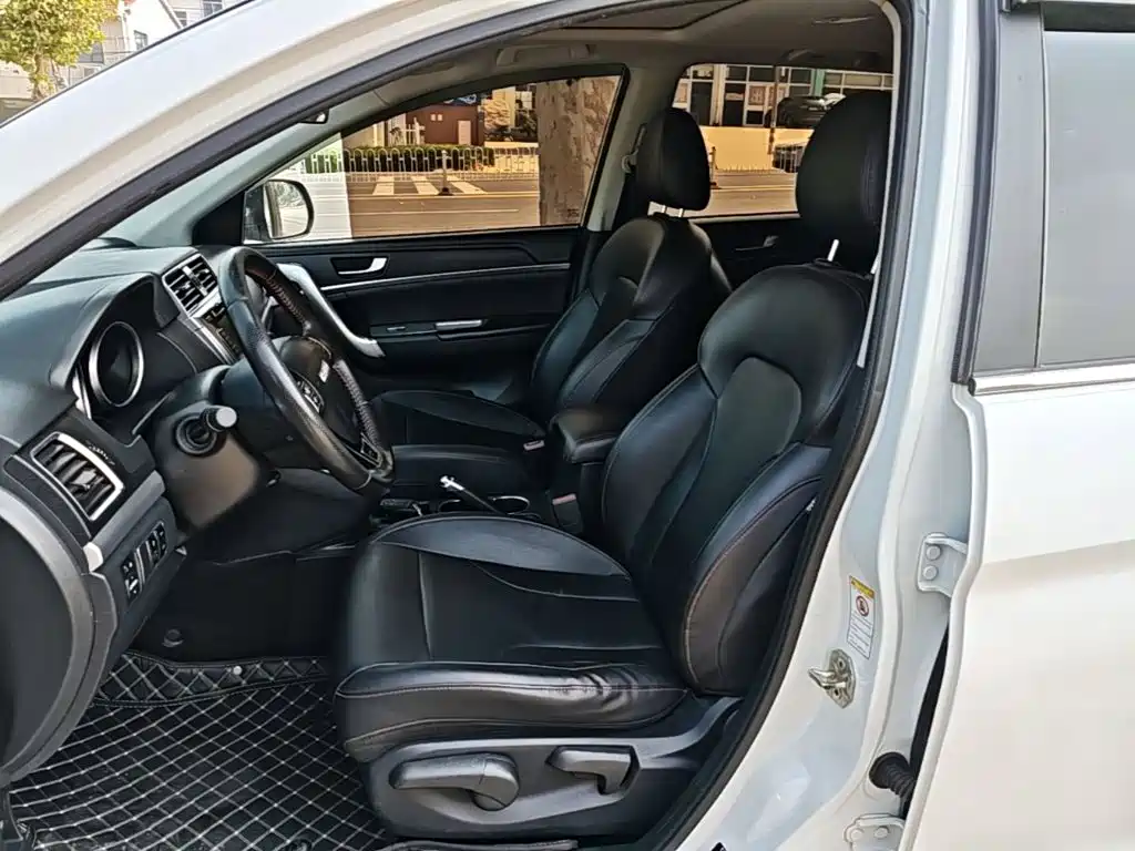 Haval M6 — миниатюра 15