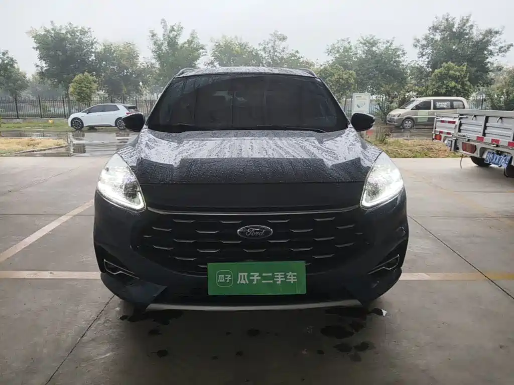 Ford Escape — миниатюра 3