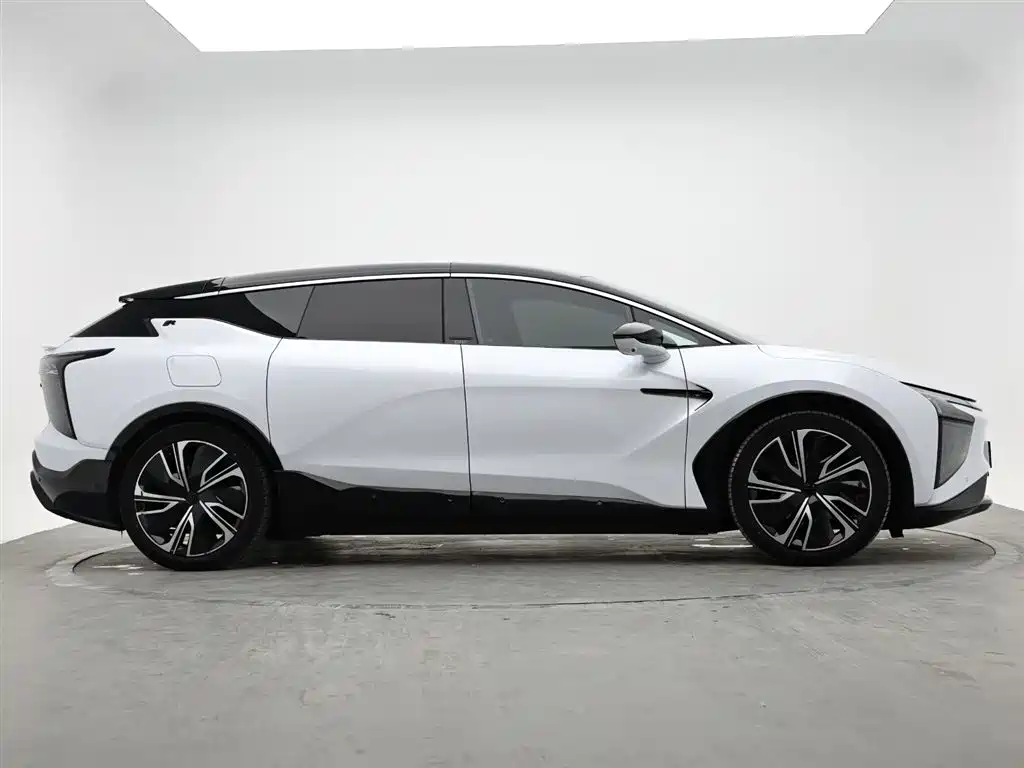 HiPhi HiPhi X 2022 6 мест