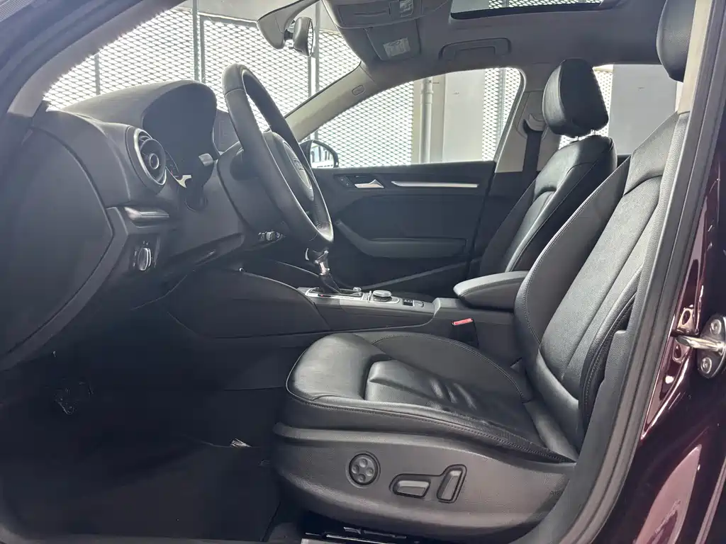 Audi A3 — миниатюра 9