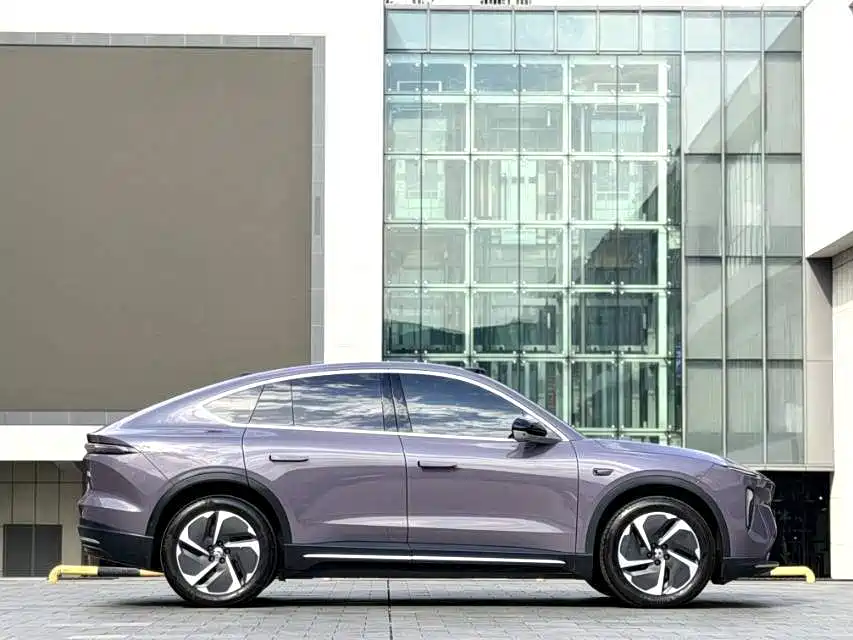 NIO EC6 — миниатюра 5