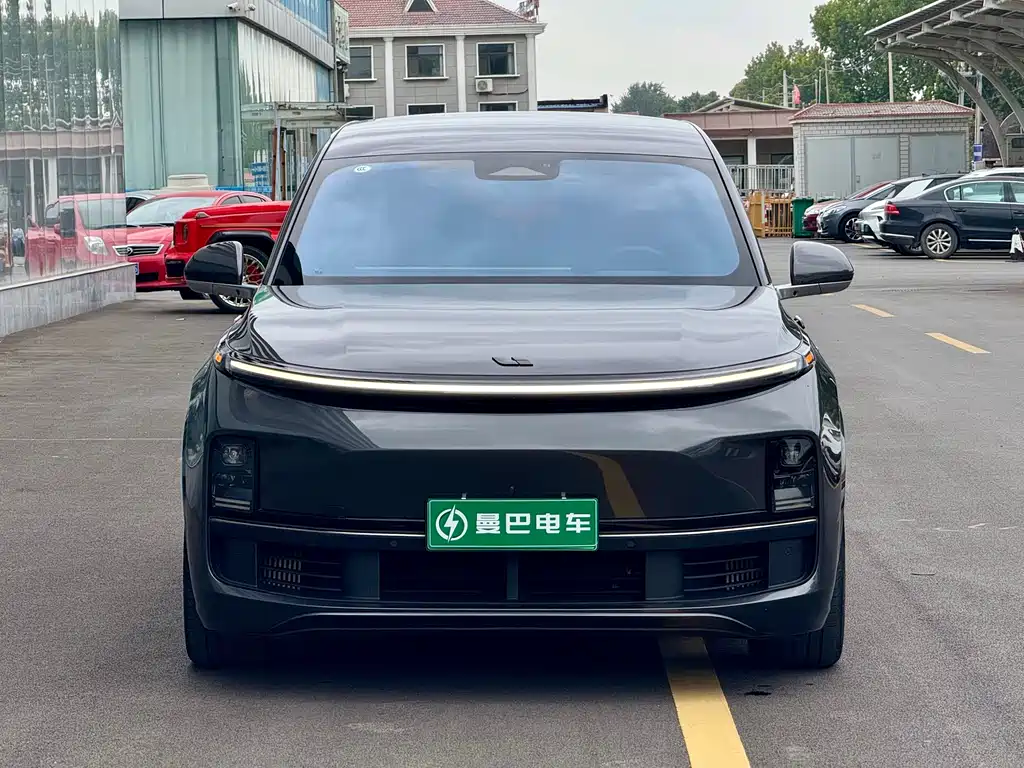 Li Auto Li L8 — миниатюра 2
