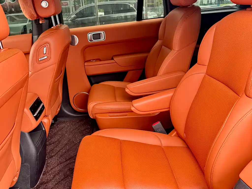 Li Auto Li L8 — миниатюра 11