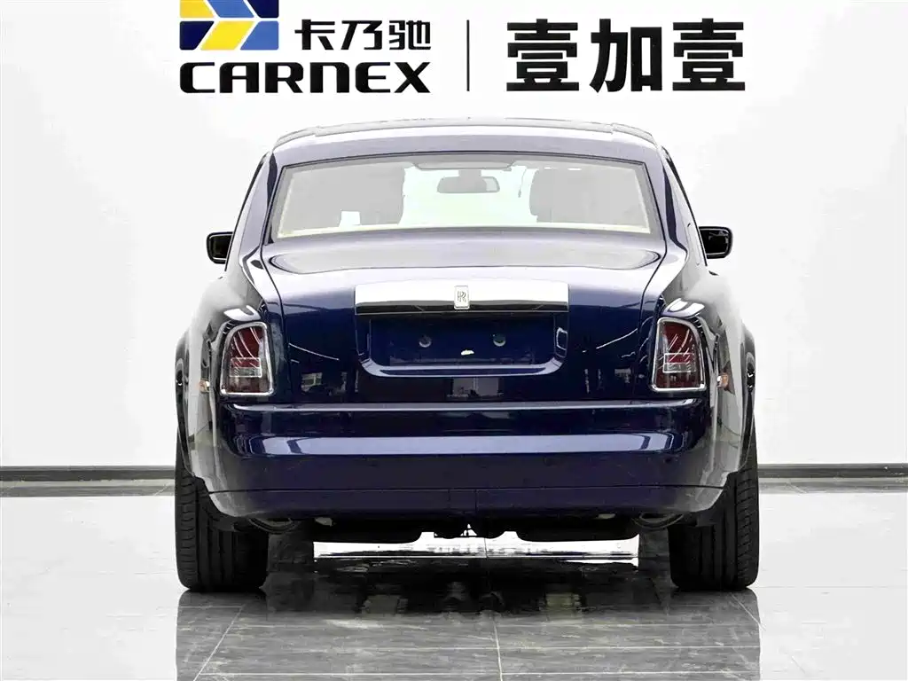 Rolls-Royce Phantom — миниатюра 6