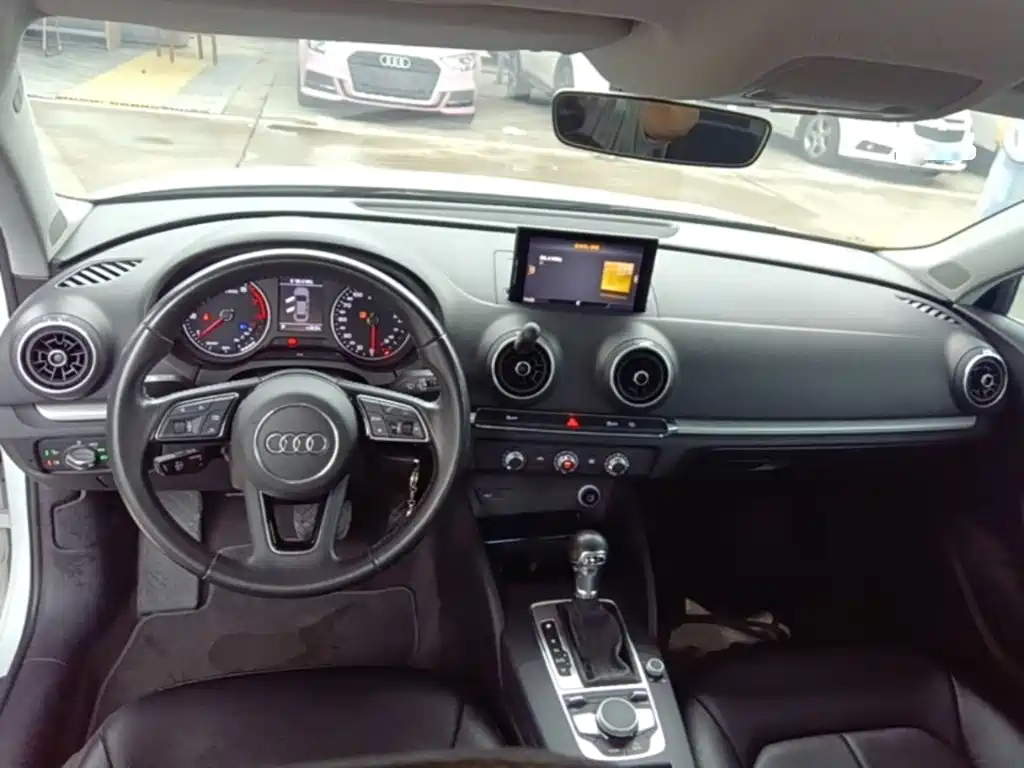 Audi A3 — миниатюра 10