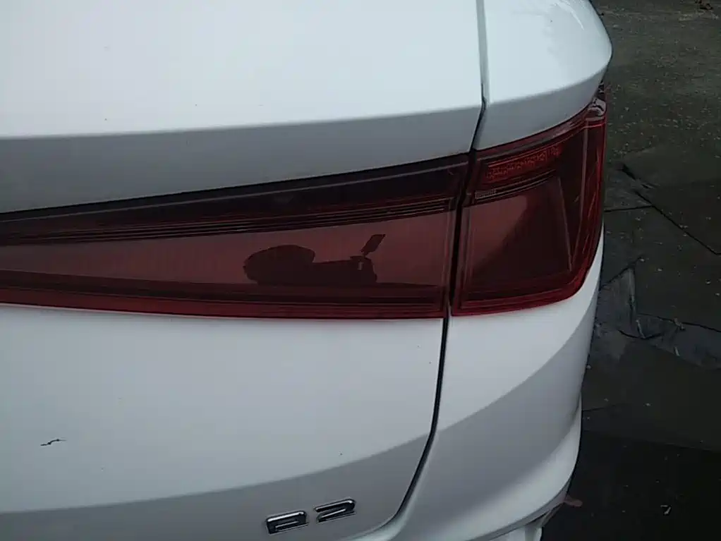 BYD e2 — миниатюра 8