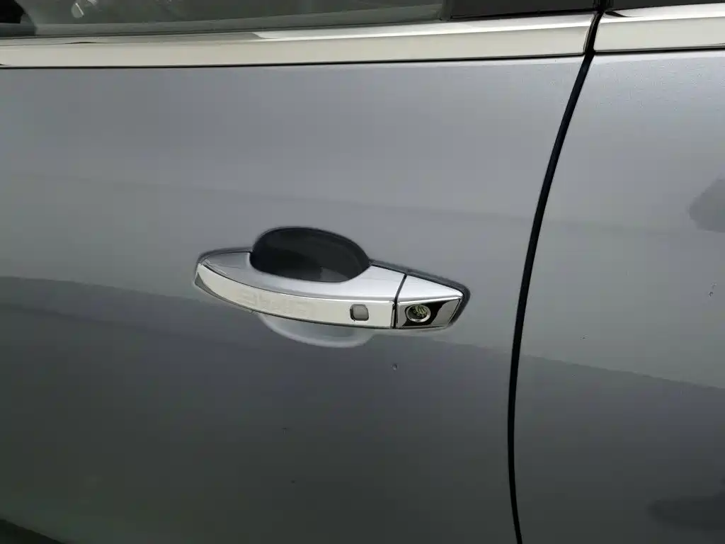 BYD Seal 05 DM-i — миниатюра 18