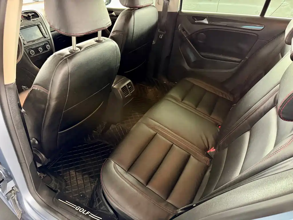 Volkswagen Golf — миниатюра 9