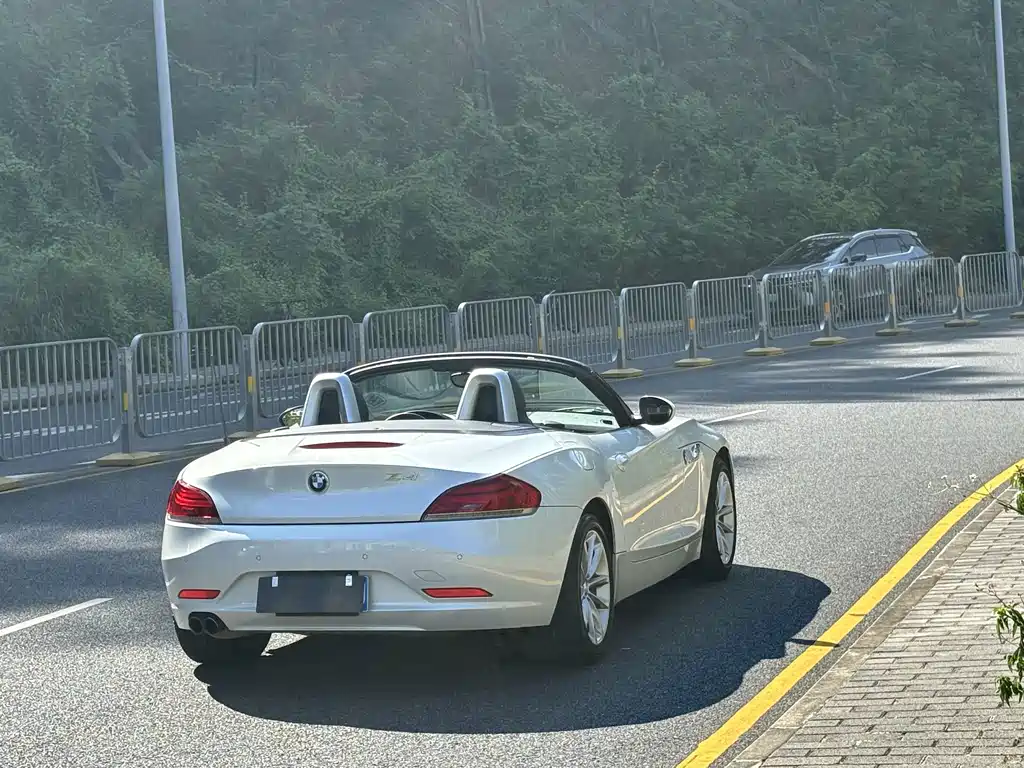 BMW Z4 — миниатюра 25