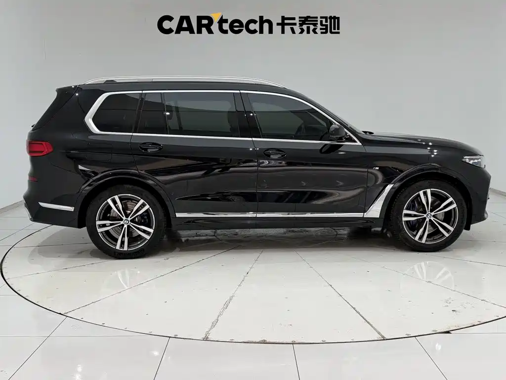 BMW X7 — миниатюра 4