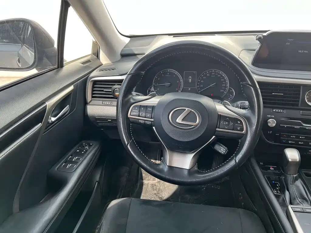 Lexus RX — миниатюра 6