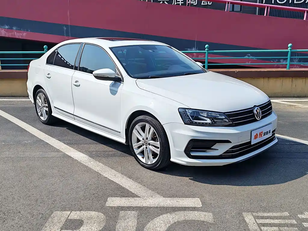 Volkswagen Sagitar — миниатюра 3