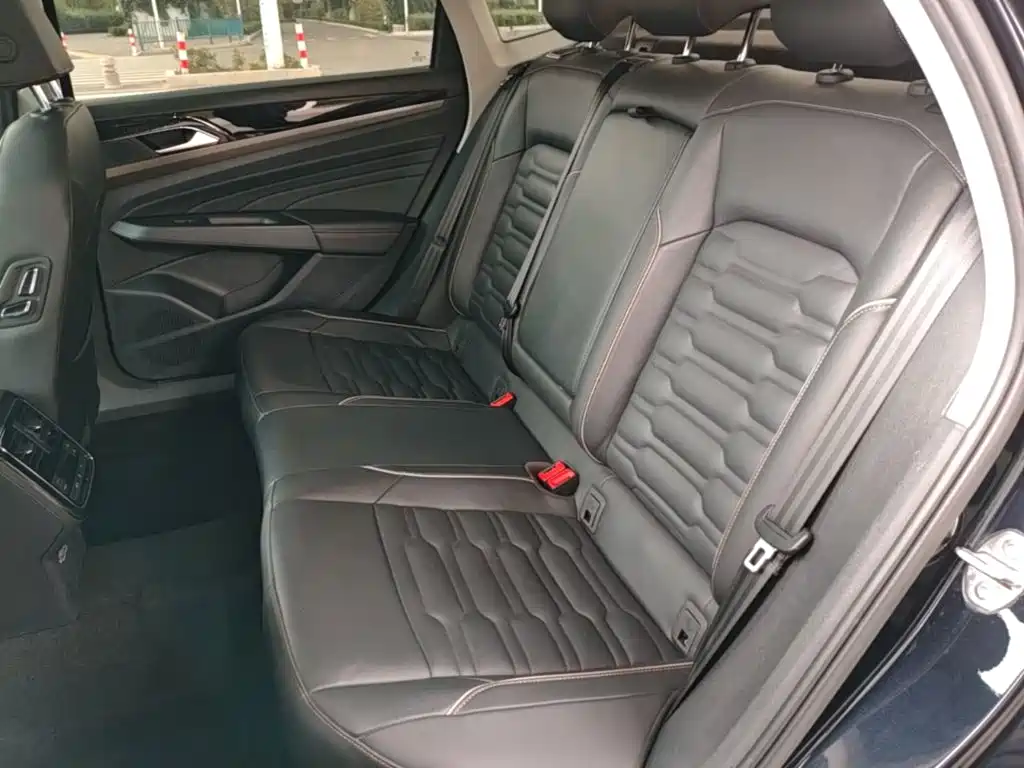 Volkswagen Passat — миниатюра 17