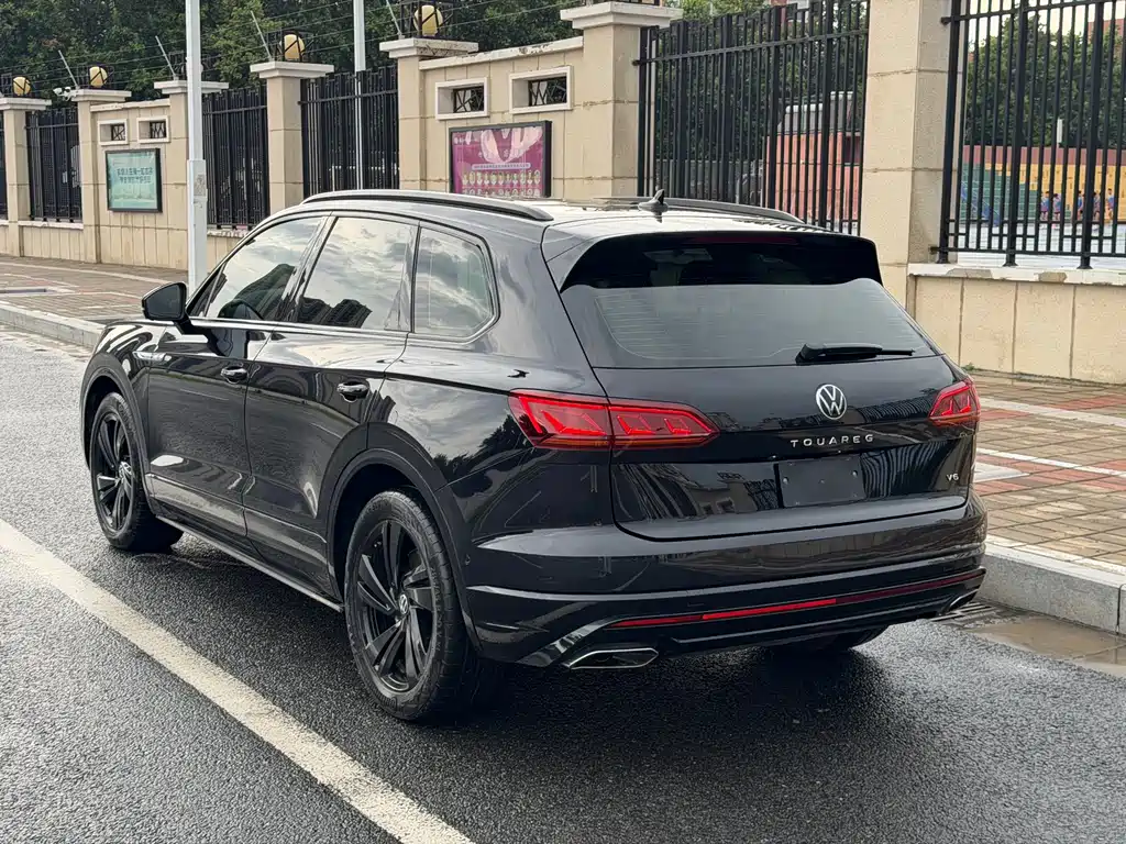 Volkswagen Touareg — миниатюра 11