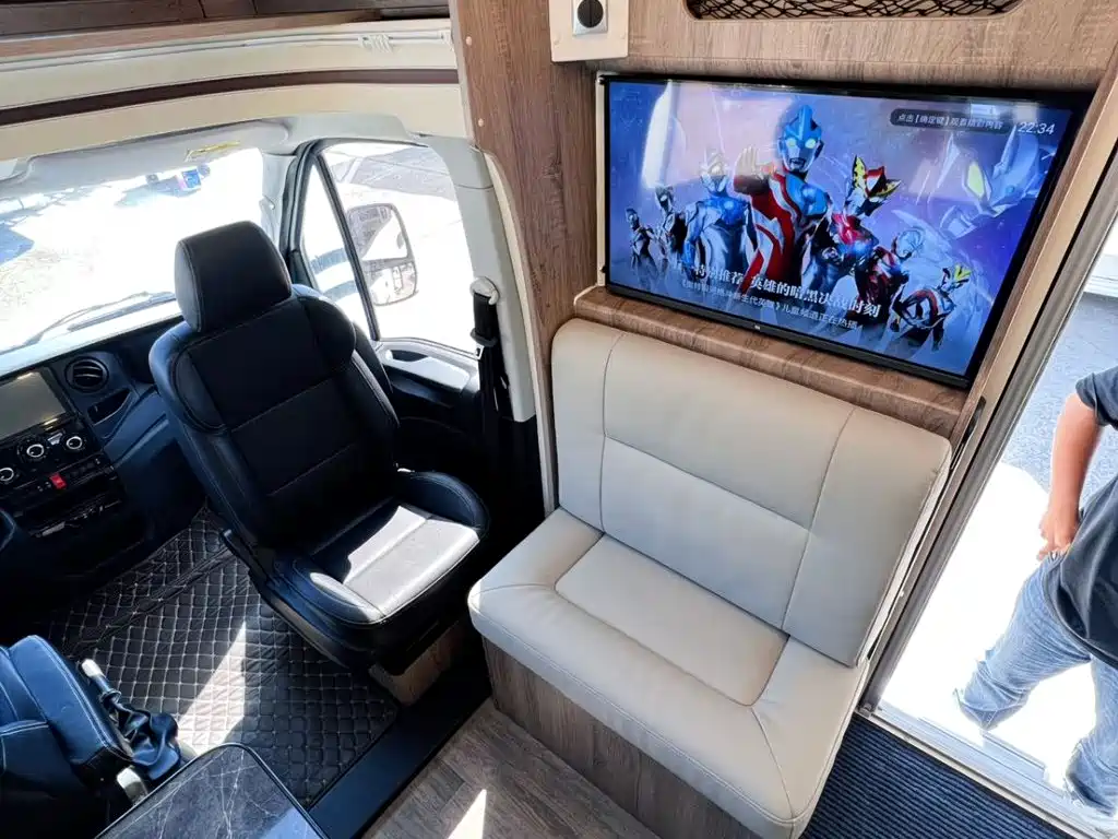 IVECO Ousheng — миниатюра 7