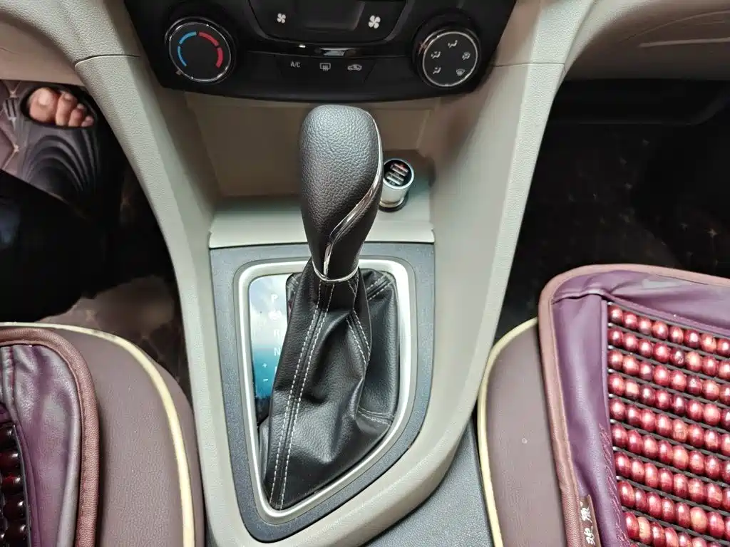 Buick Excelle — миниатюра 7