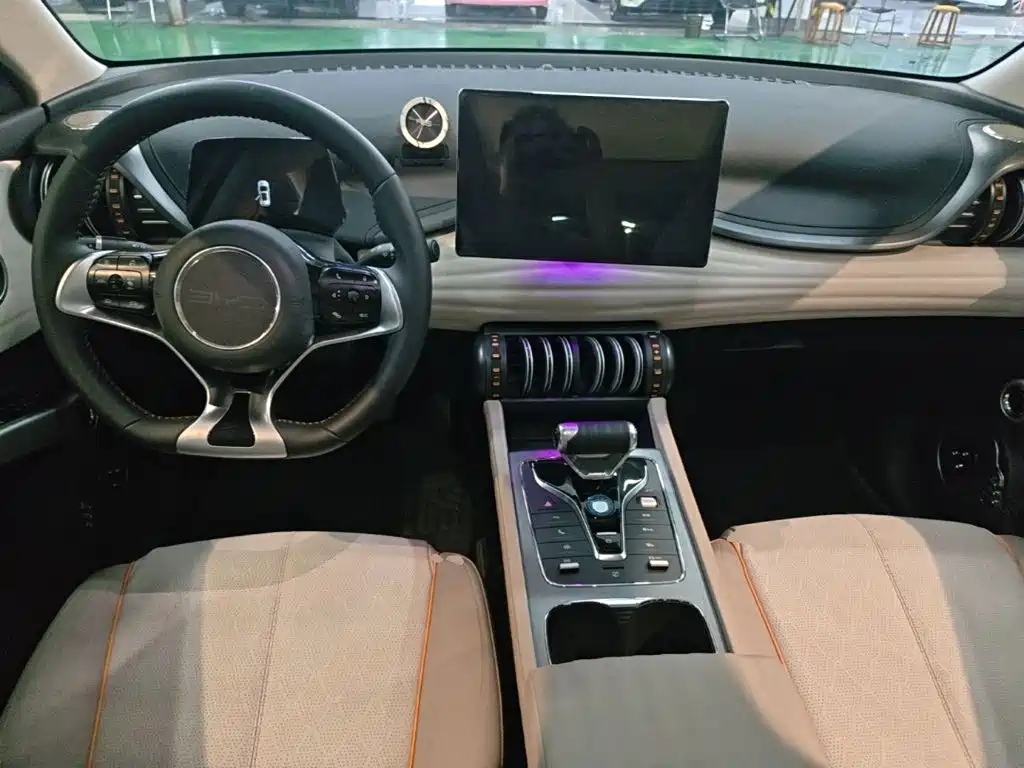 BYD Yuan Plus — миниатюра 10
