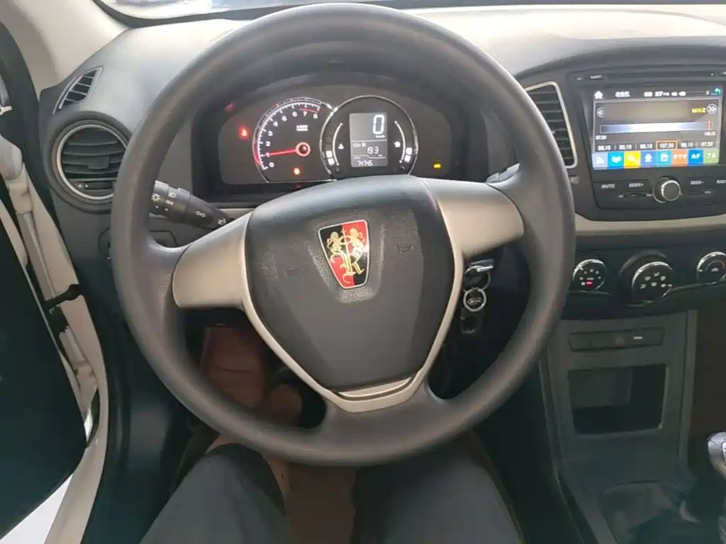 Roewe 350 — миниатюра 11