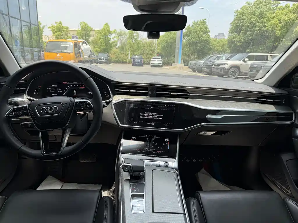 Audi A6L 2026 45 TFSI quattro