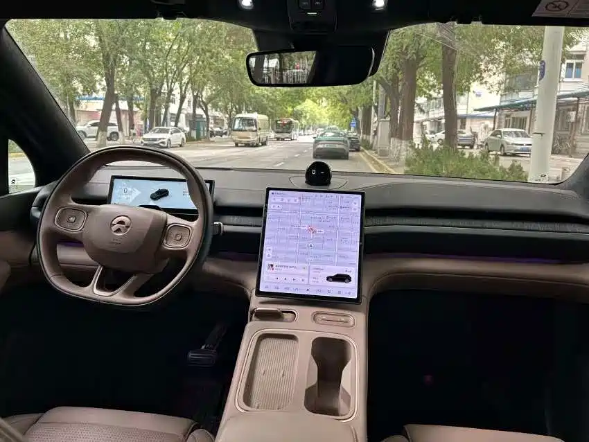 NIO ES6 — миниатюра 9
