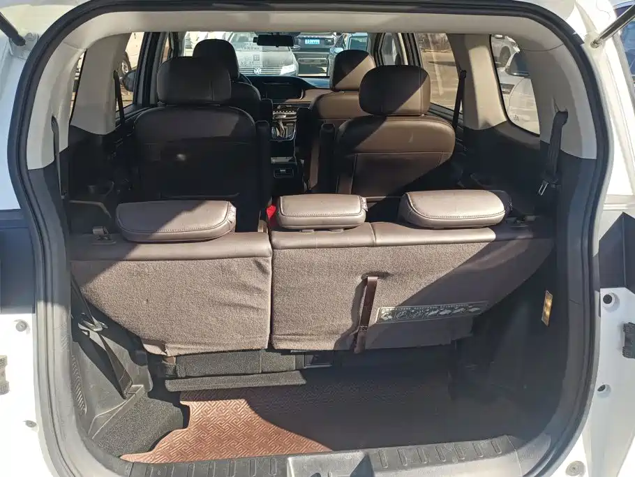 GAC Motor Trumpchi M6 — миниатюра 4