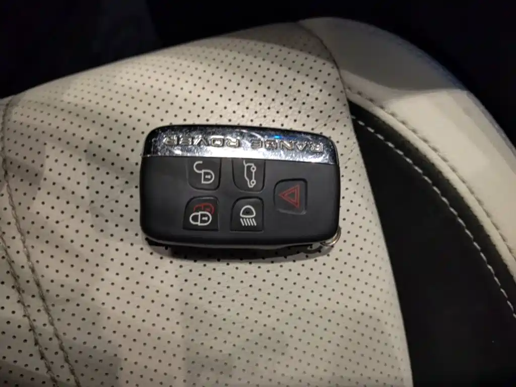 Land Rover Velar — миниатюра 13