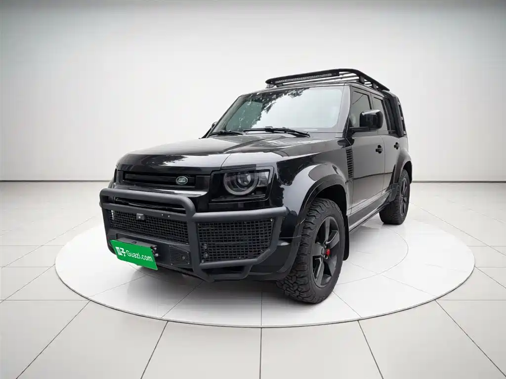 Land Rover Defender 2021