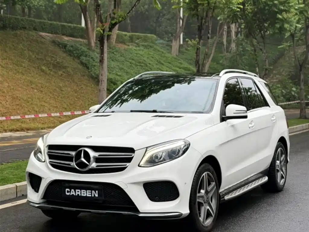 Mercedes-Benz GLE 2016